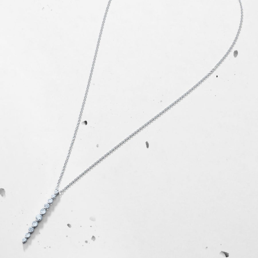 Graduierte brillante runde Y Drop Lariat-Halskette