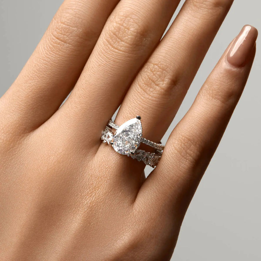 Mila Ring