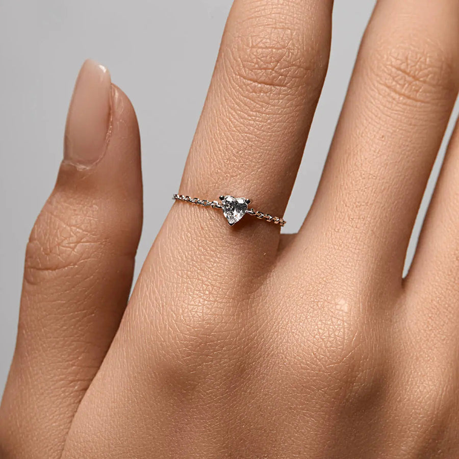 Dainty Heart Chain Ring