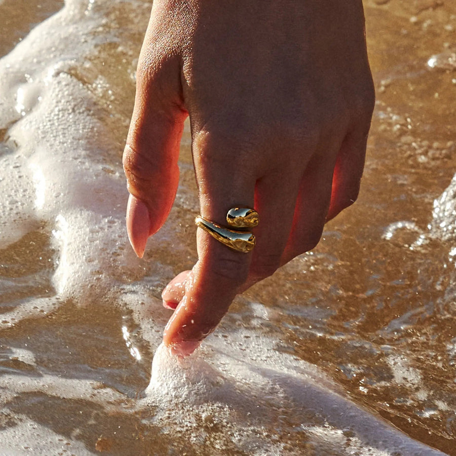 Doppelt gedrehter Ring