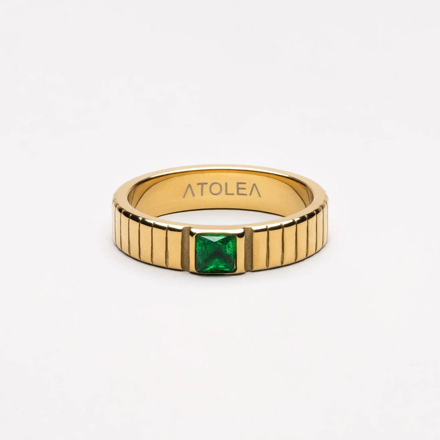 Modischer Smaragd-Ring