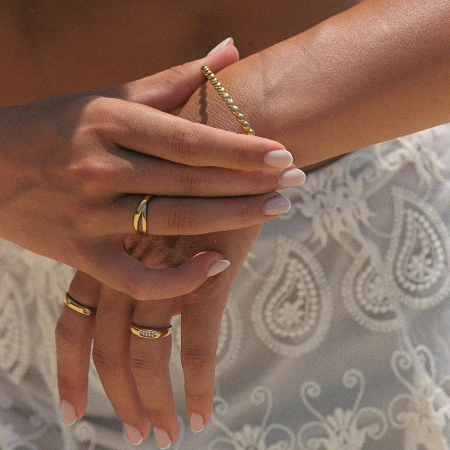 Fette Kreuz-Ring