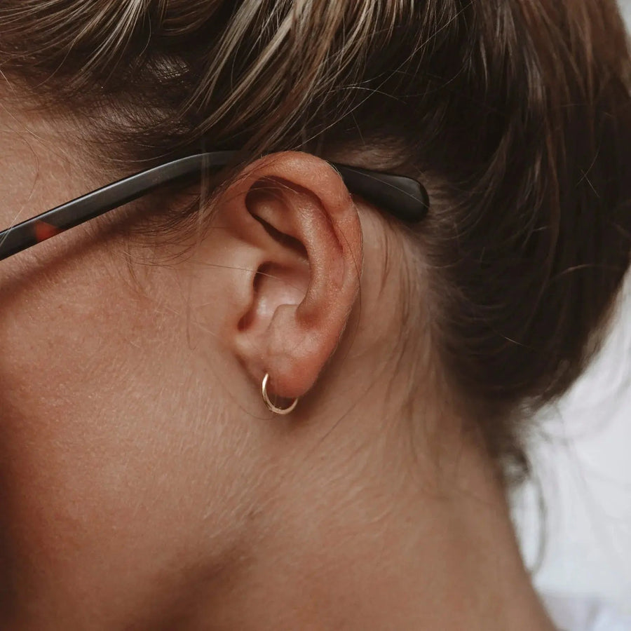 Small huggie hoop earrings