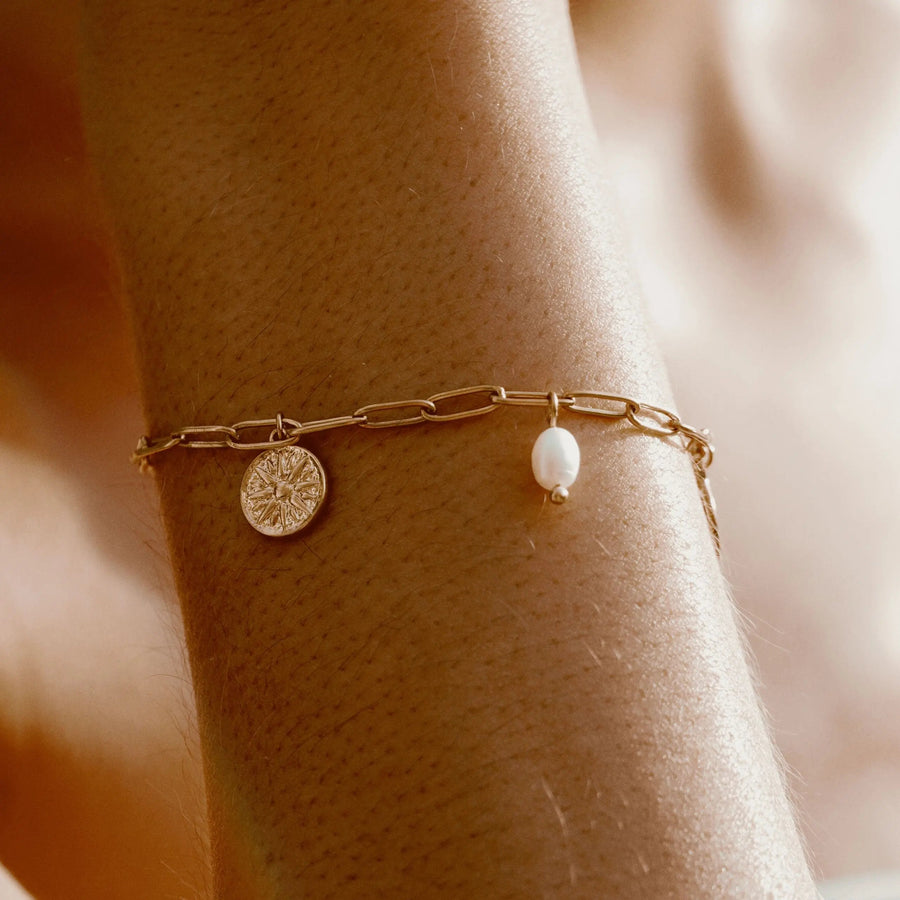Goldener Sonnenarmband