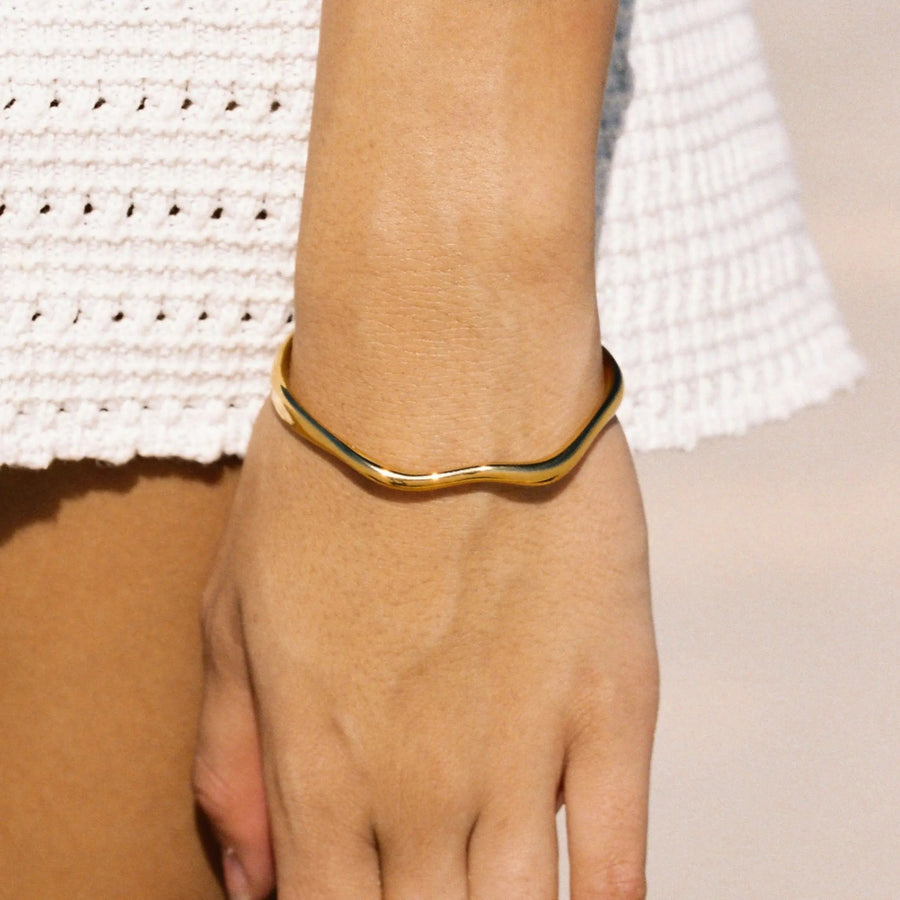 Cala cuff